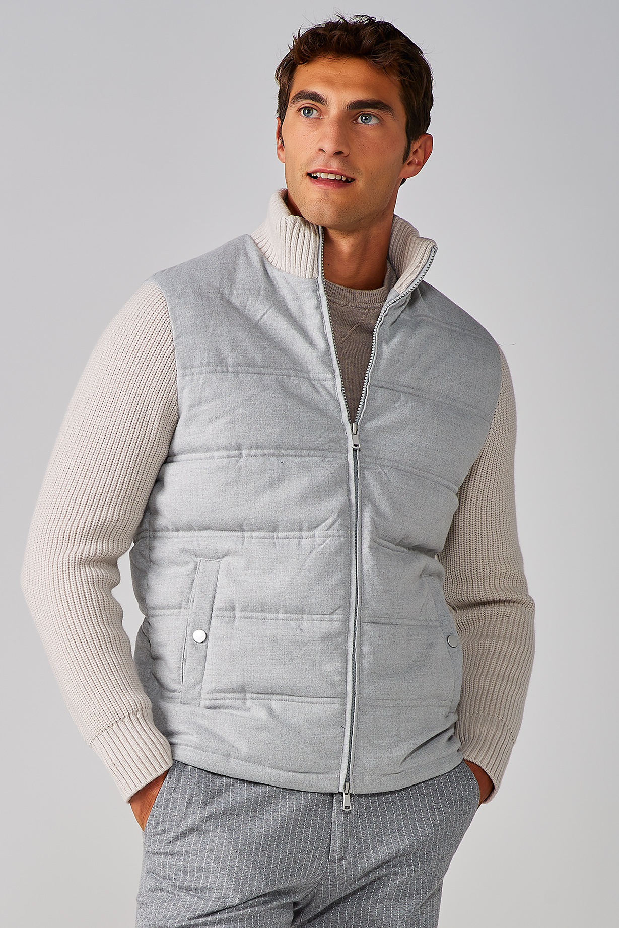 LIGHT GREY FLANNEL PADDED JACKET WITH KNITTED SLEEVES