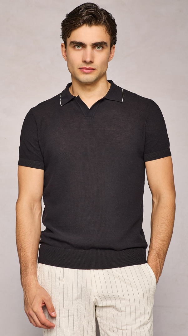 BLACK KNITTED PIQUET POLO