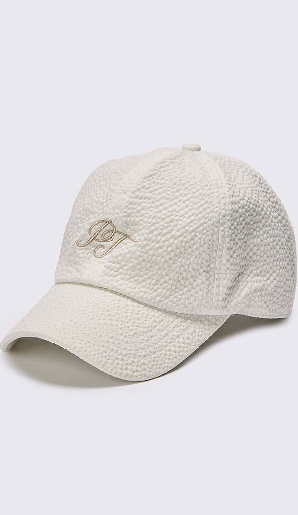 BASEBALL CAP WITH EMBROIDERED PATTERN